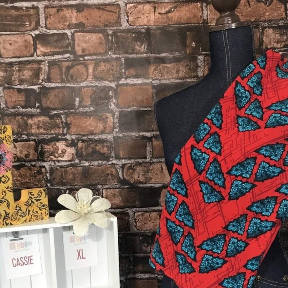 Lularoe Cassie New with tags